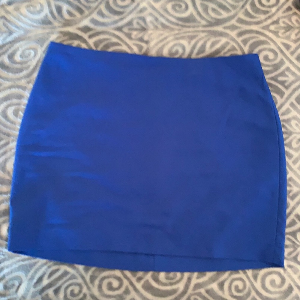 Women’s Express skirt